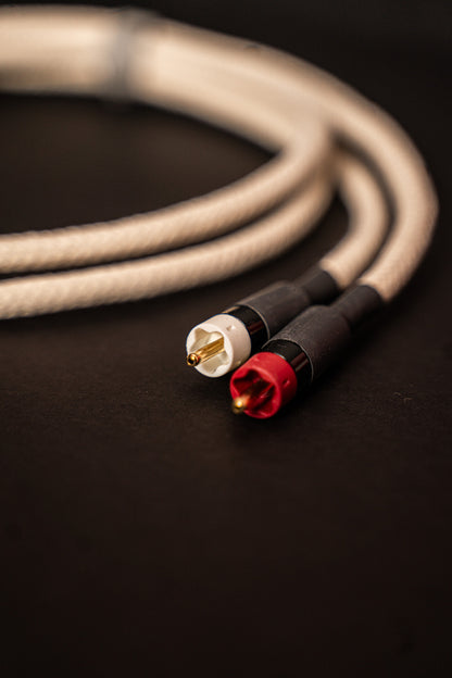 Oriaco Interconnect Cable (RCA/XLR)