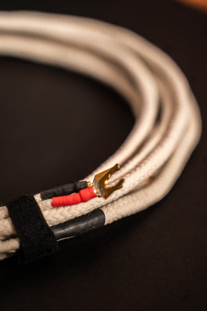 Oriaco Speaker Cable
